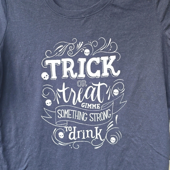 Torrid Trick or Treat Black Crew Neck Tee 2x drink - Picture 7 of 9